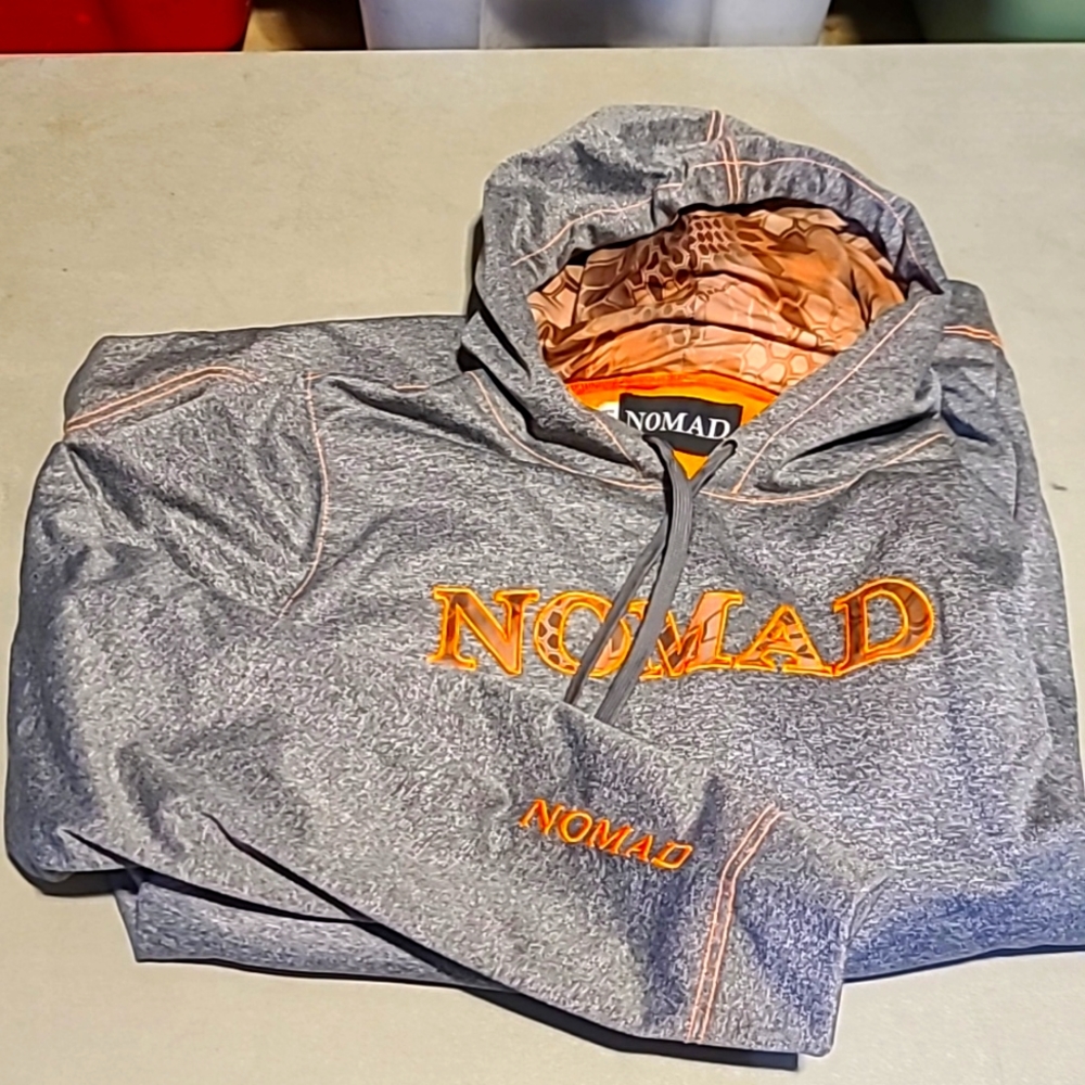 Nomad Hooded Sweatshirt XL